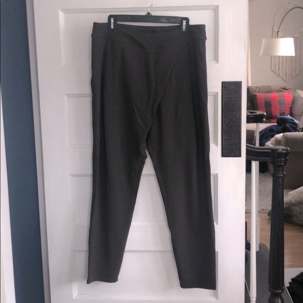 Lululemon olive green drop crotch pants
